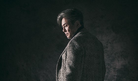 CHOI Min-shik Takes a Bet on CASINO Series for THE OUTLAWS Director 