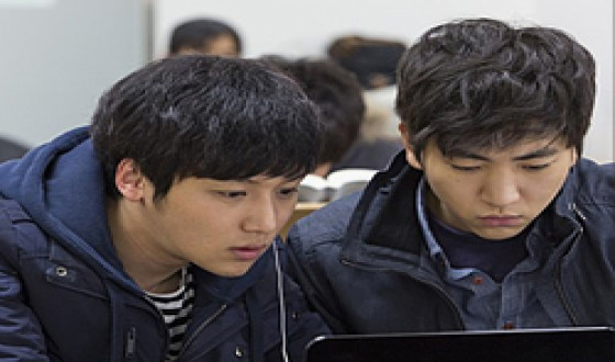 Two Titles Compete in Alternative Box Office