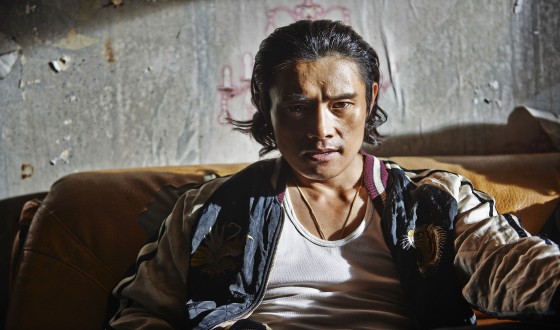 LEE Byung-hun Snags Best Actor at Asian Film Awards