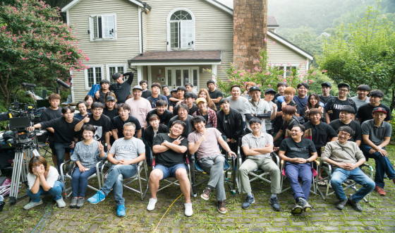 KIM Sang-kyung, KIM Gang-woo and KIM Hee-ae Make It Through LOST NIGHT