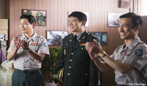 Director HONG Ki-seon’s Posthumous Work THE DISCLOSER Books January Release