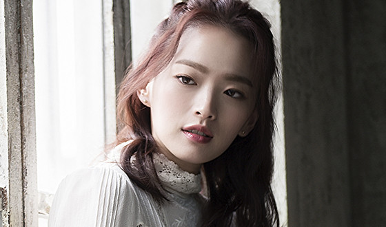 CHUN Woo-hee Signs Up for VERTIGO