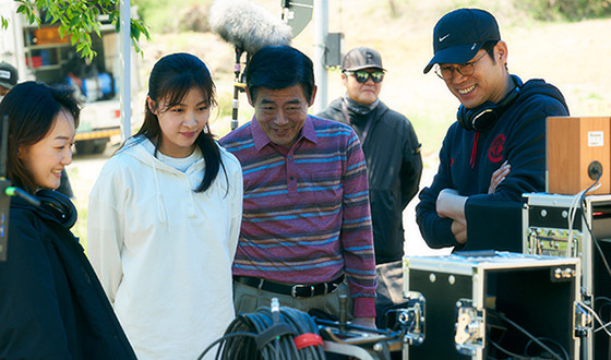 HA Ji-won, SUNG Dong-il and KIM Yun-jin Put up COLLATERAL