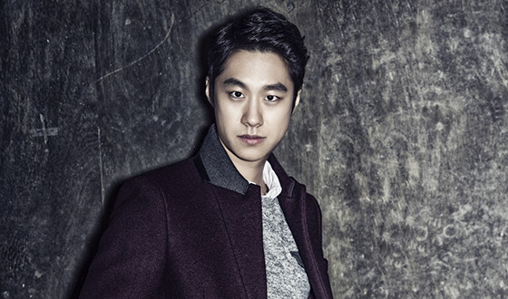 SIM Hee-sub and JEON Hye-jin Punch in at ROMANTIC FACTORY