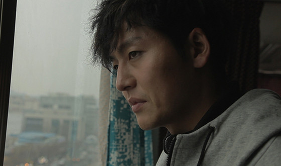 Controversial Director KIM Ki-duk Dies from COVID Complications
