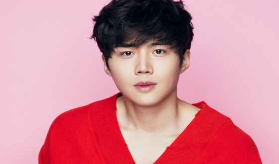 Kim Seonho to Make Big Screen Debut in SAD TROPICS