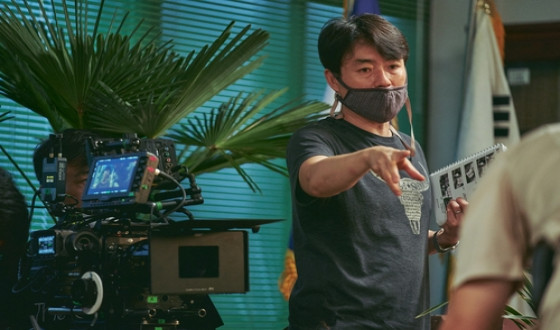 Director of SMUGGLERS aims to balance freshness and familiarity